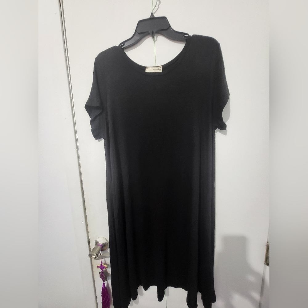 Short dress